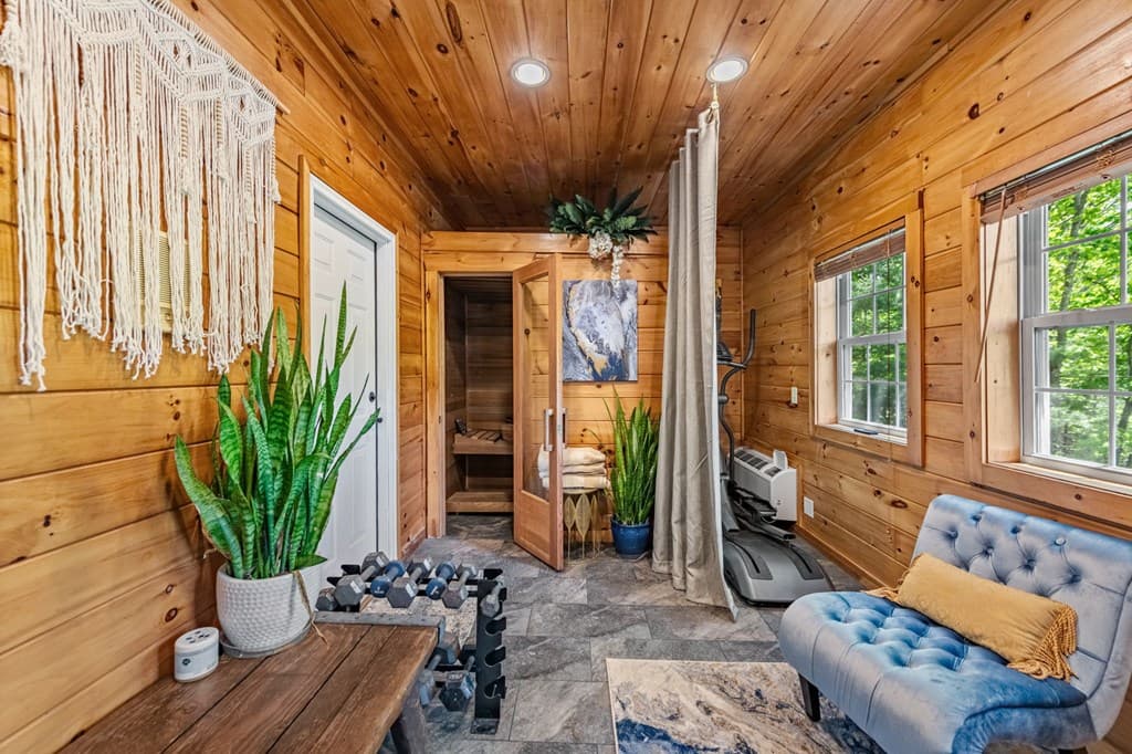 940 Knollwood Road, Mineral Bluff GA 30599 - Photo