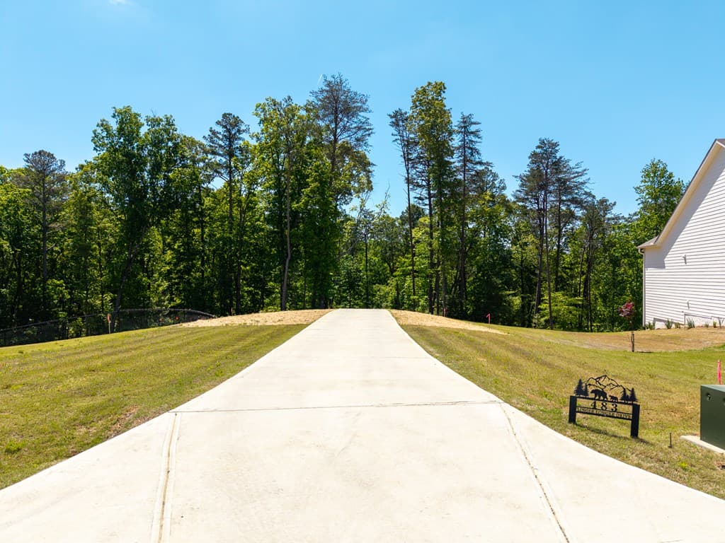 483 Linger Longer Drive, Ellijay GA 30540 - Photo