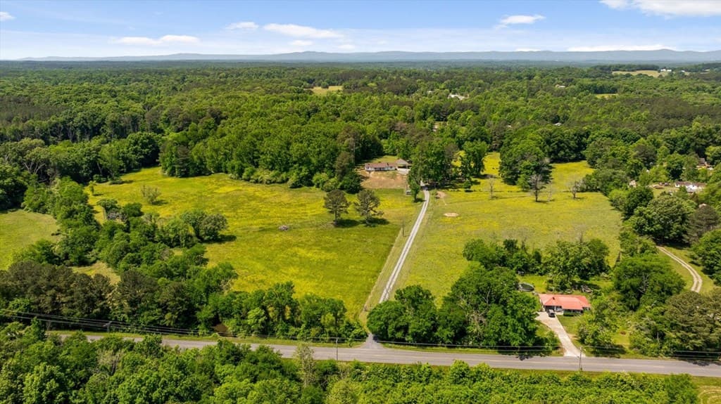 446 Brown Bridge Road, Chatsworth GA 30705 - Photo