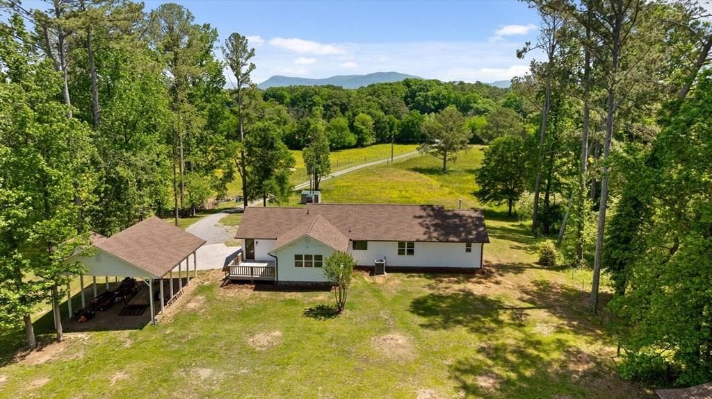 446 Brown Bridge Road, Chatsworth GA 30705 - Primary photo