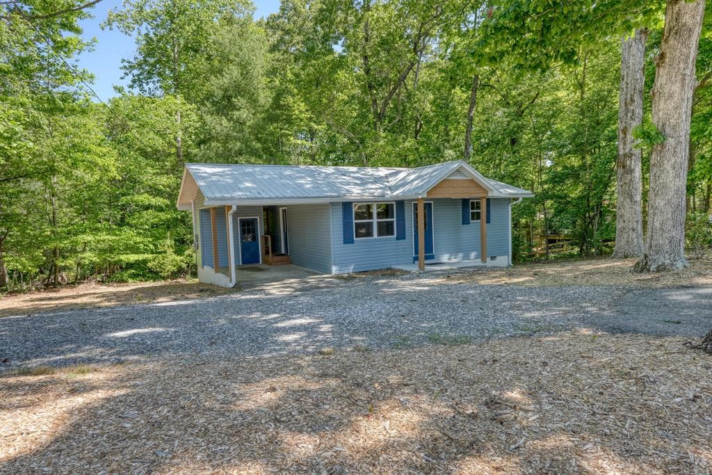 532 Sawmill Road, Blairsville GA 30512 - Photo