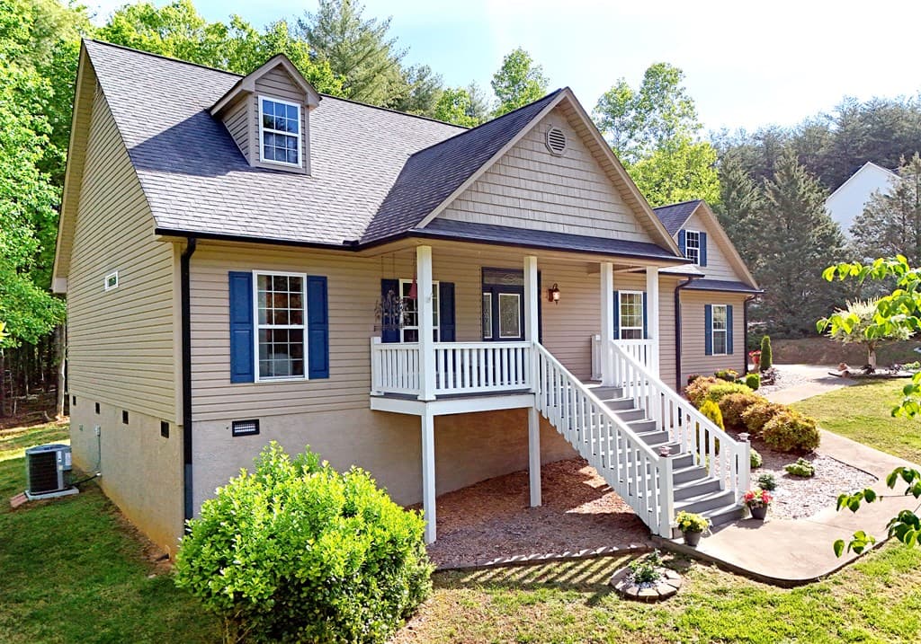 146 Creek Hollow Lane, Blairsville GA 30512 - Photo