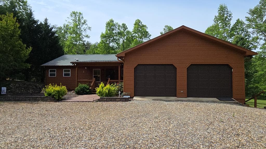 143 Morning Star Lane, Blairsville GA 30512 - Primary photo