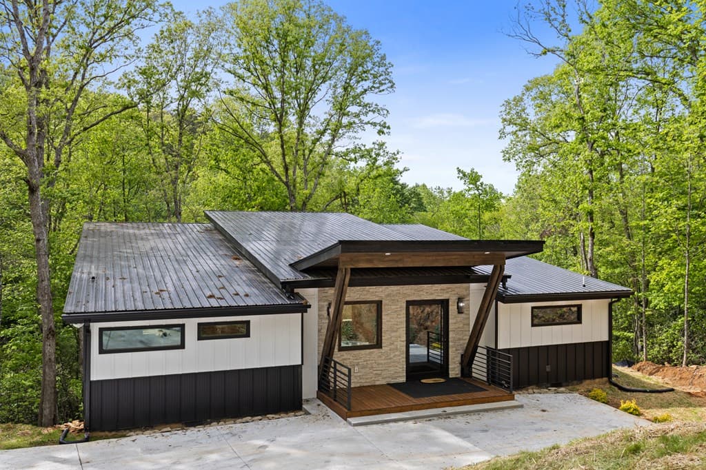 148 Brookwood Drive, Blue Ridge GA 30513 - Photo