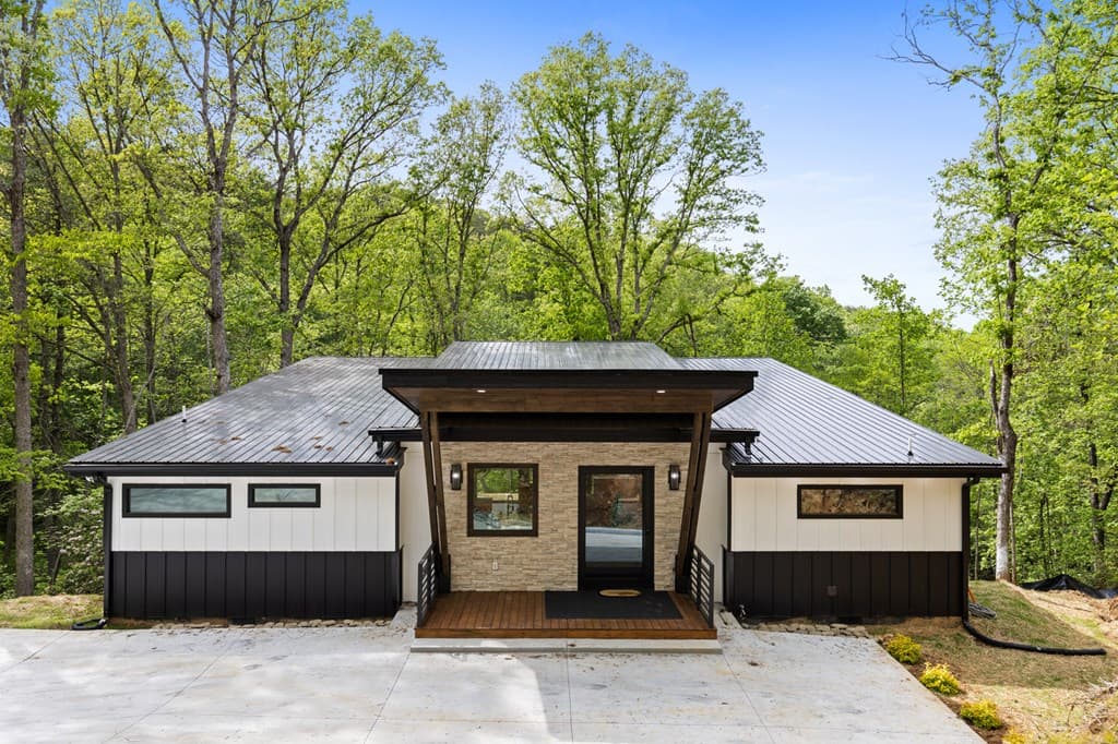 148 Brookwood Drive, Blue Ridge GA 30513 - Photo