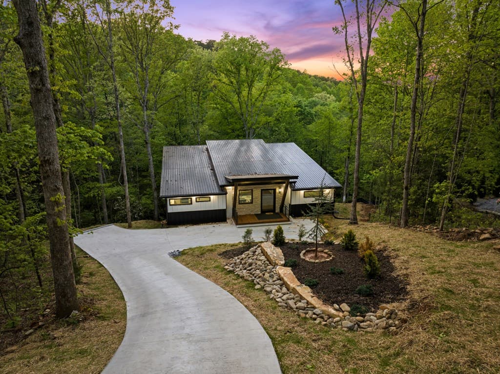 148 Brookwood Drive, Blue Ridge GA 30513 - Photo