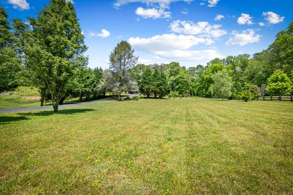 1211 Scenic Drive, Blue Ridge GA 30513 - Photo