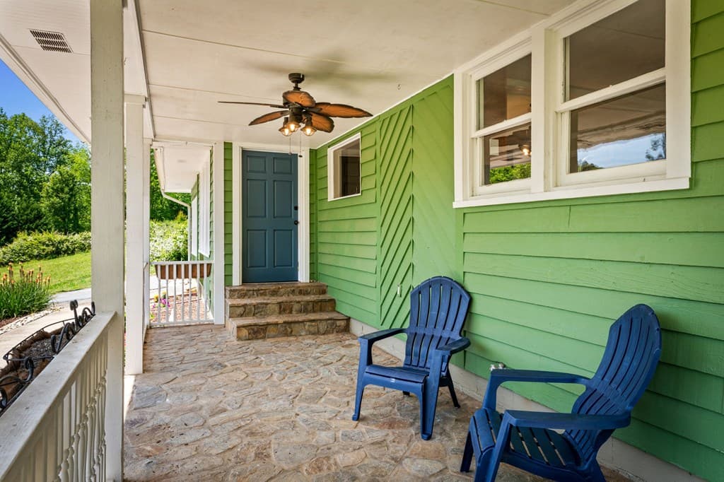 1211 Scenic Drive, Blue Ridge GA 30513 - Photo