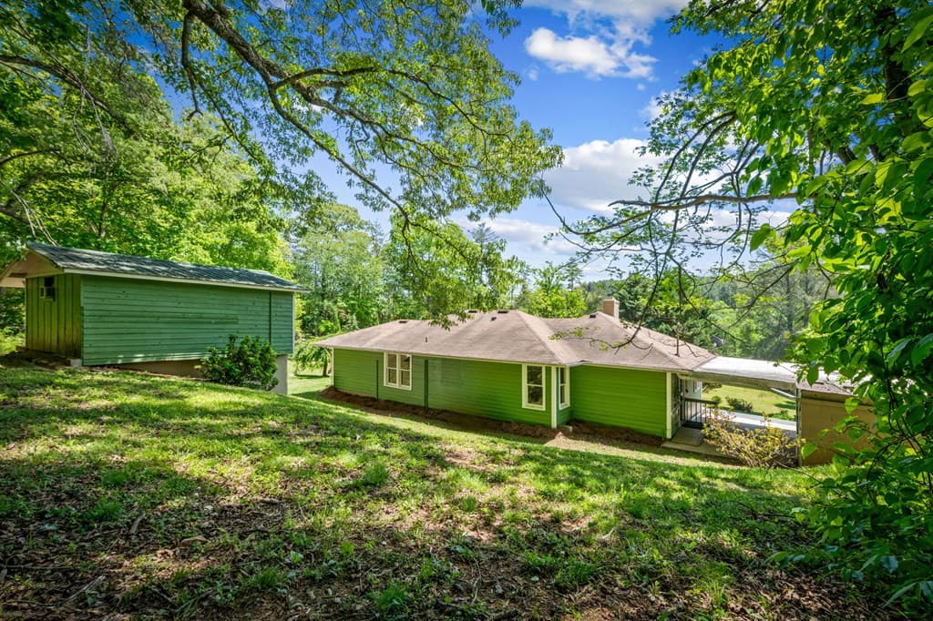 1211 Scenic Drive, Blue Ridge GA 30513 - Photo