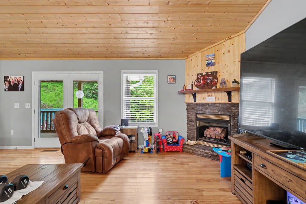 522 Fred Amos Road, Murphy NC 28906 - Photo