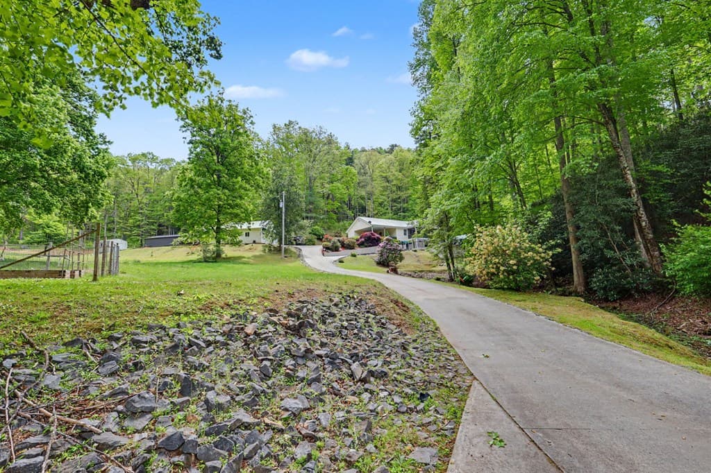 522 Fred Amos Road, Murphy NC 28906 - Photo