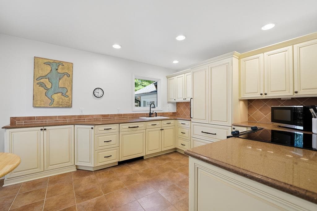 145 Broadwater Court, Waleska GA 30183 - Photo