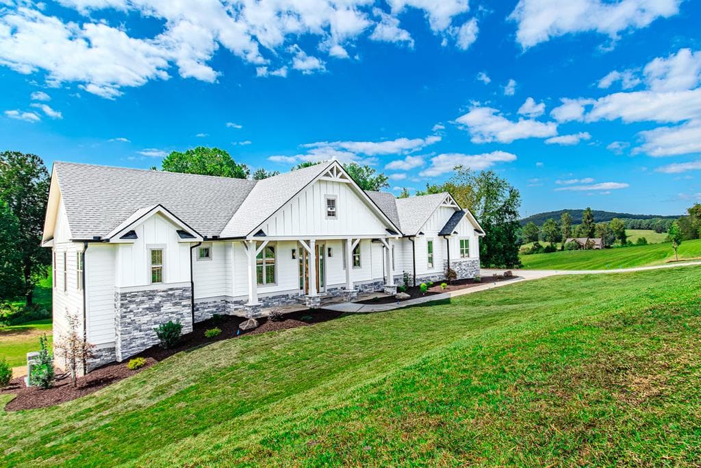 1250 Owen Glen Drive, Blairsville GA 30512 - Primary photo