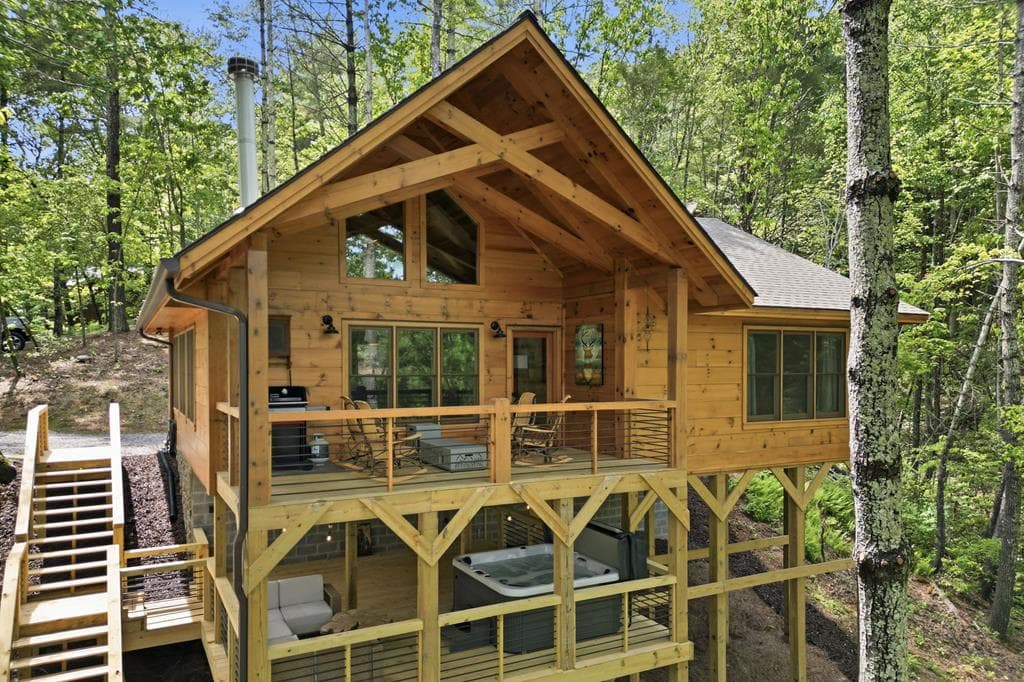 85 Christopher Drive, Ellijay GA 30540 - Primary photo