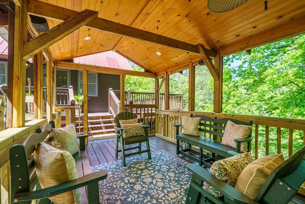 145 Rocky Top Road, Blue Ridge GA 30513 - Photo