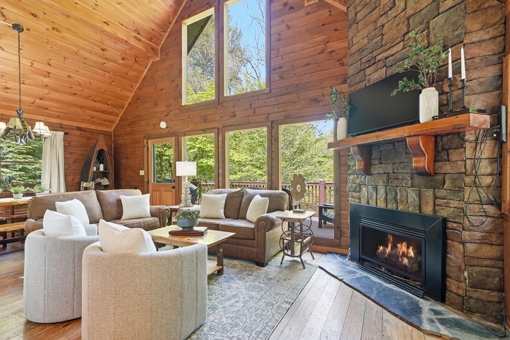145 Rocky Top Road, Blue Ridge GA 30513 - Photo