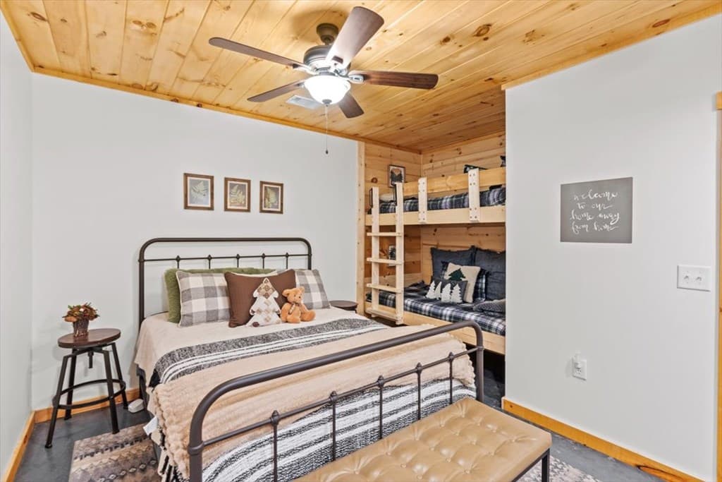 61 Grove Lane, Ellijay GA 30540 - Photo
