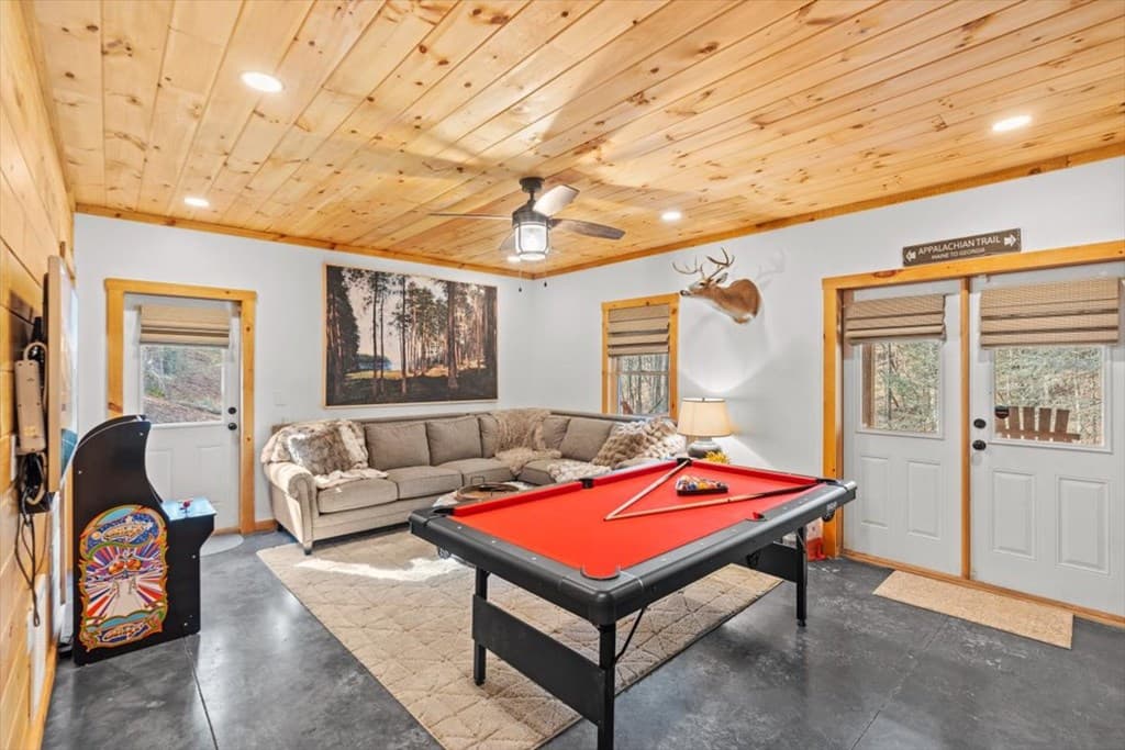 61 Grove Lane, Ellijay GA 30540 - Photo