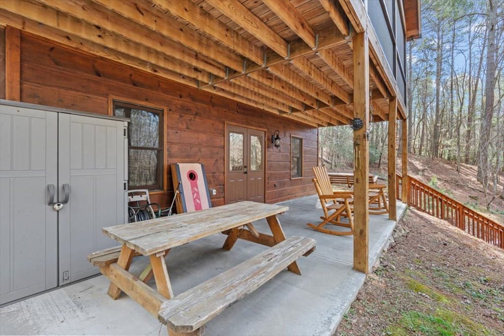 61 Grove Lane, Ellijay GA 30540 - Photo