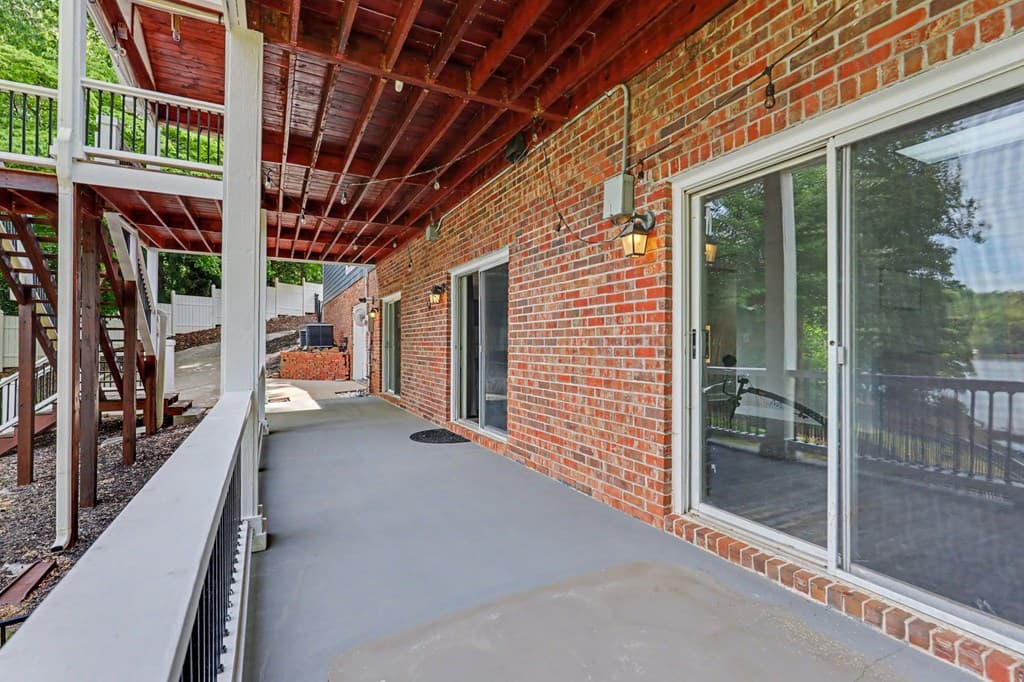 520 Long View Drive, Hiawassee GA 30546 - Photo