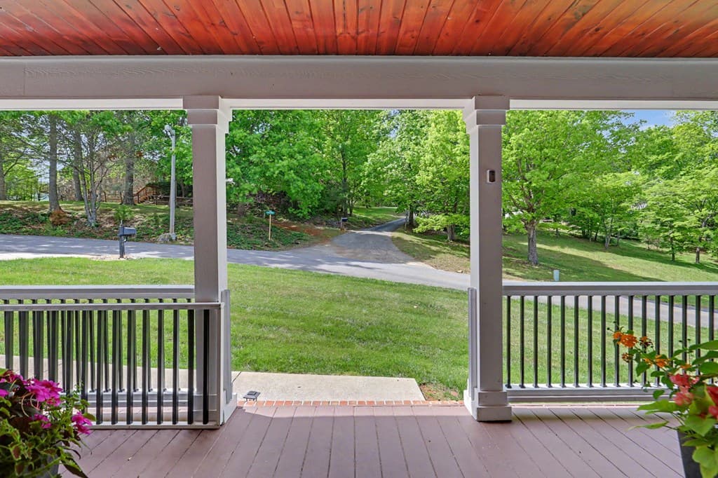 520 Long View Drive, Hiawassee GA 30546 - Photo
