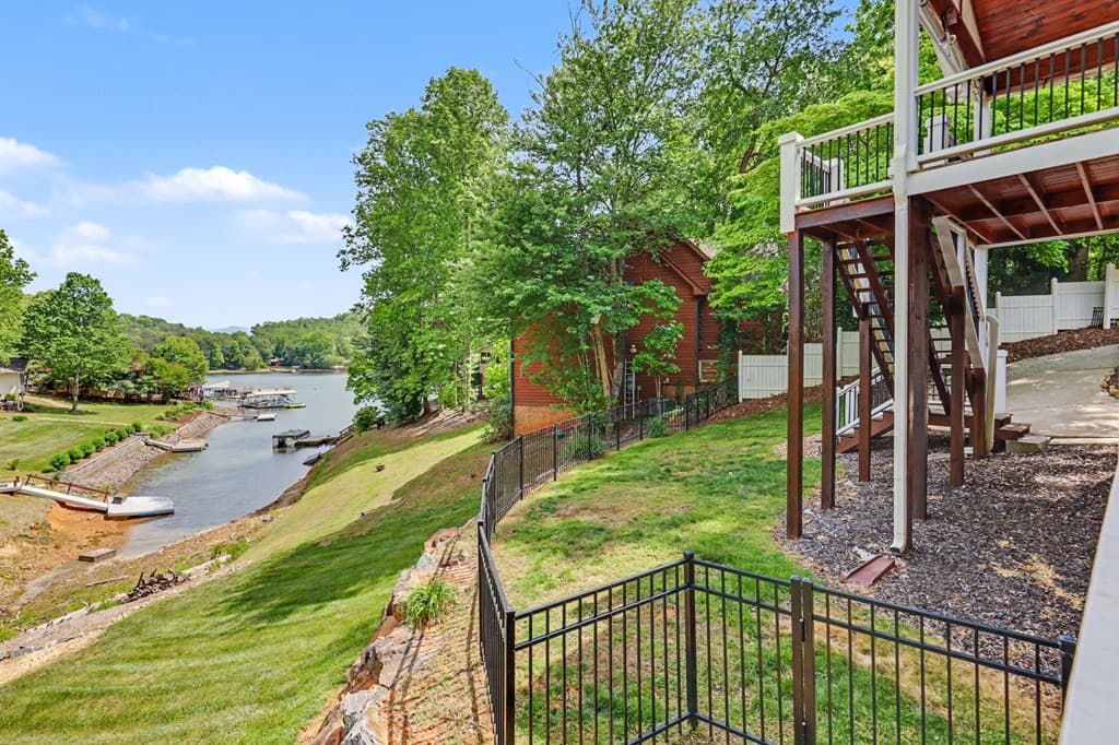 520 Long View Drive, Hiawassee GA 30546 - Photo