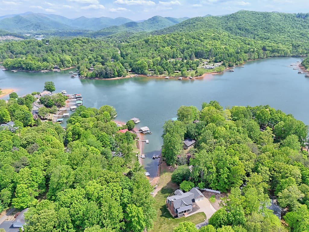 520 Long View Drive, Hiawassee GA 30546 - Photo