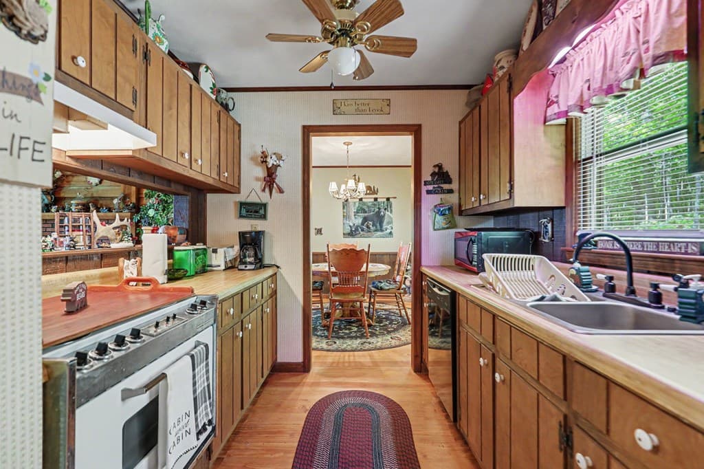 3235 Hiwassee Dam Access, Murphy NC 28906 - Photo