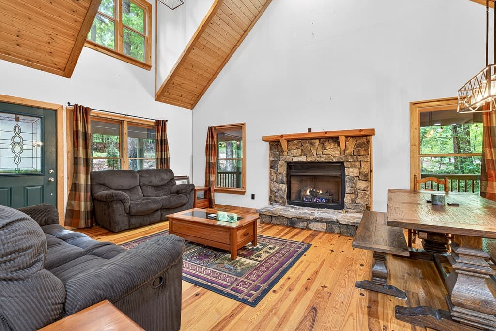 160 Acadia Drive, Ellijay GA 30540 - Photo