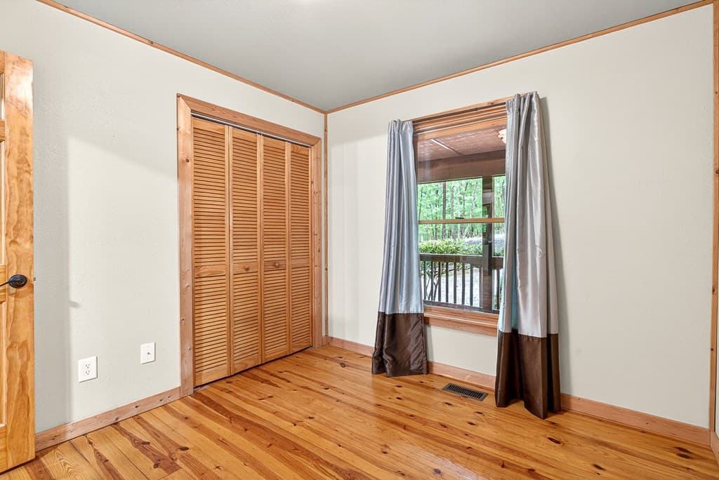 160 Acadia Drive, Ellijay GA 30540 - Photo