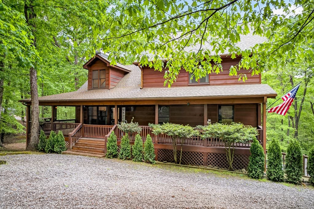 160 Acadia Drive, Ellijay GA 30540 - Photo