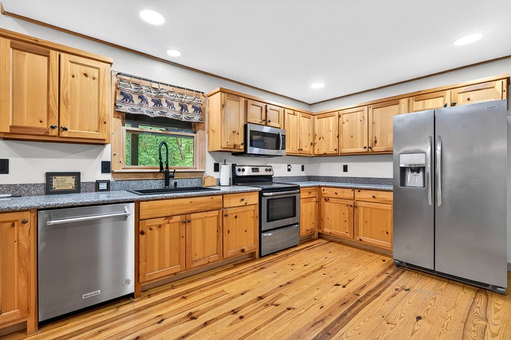160 Acadia Drive, Ellijay GA 30540 - Photo
