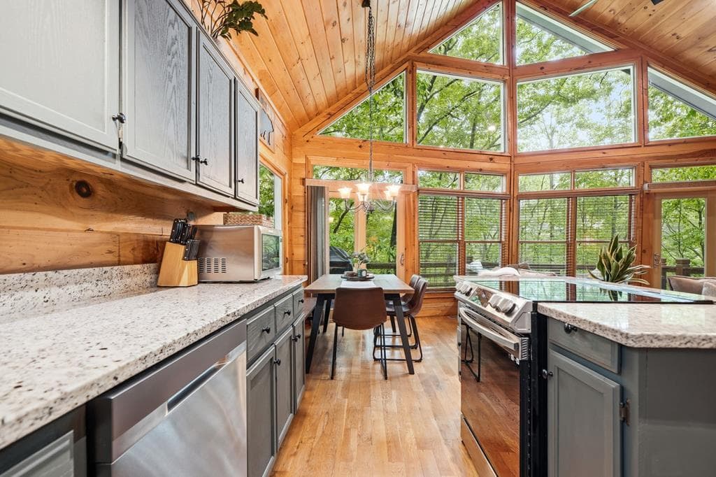 22 Evening Shade Trail, Mineral Bluff GA 30559 - Photo