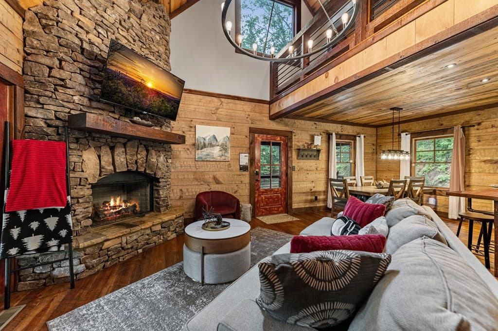 215 Twin Creeks, Blue Ridge GA 30513 - Photo