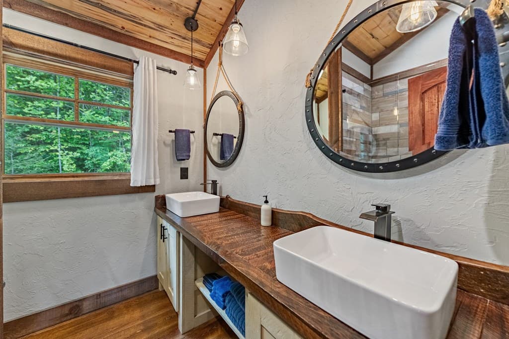 215 Twin Creeks, Blue Ridge GA 30513 - Photo