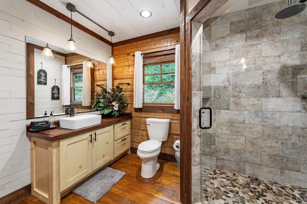 215 Twin Creeks, Blue Ridge GA 30513 - Photo