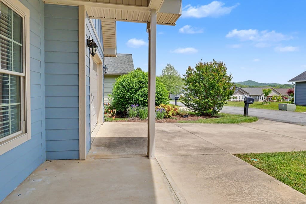 47 Riverwalk Circle, Hayesville NC 28904 - Photo