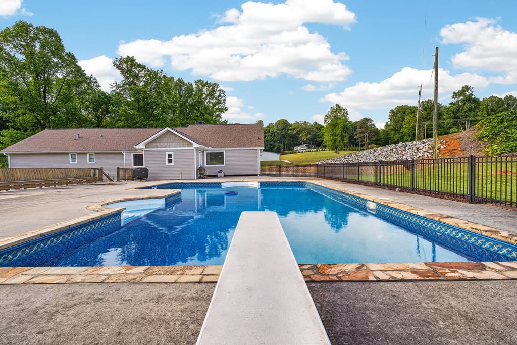 165 Porter Springs Road, Dahlonega GA 30533 - Photo