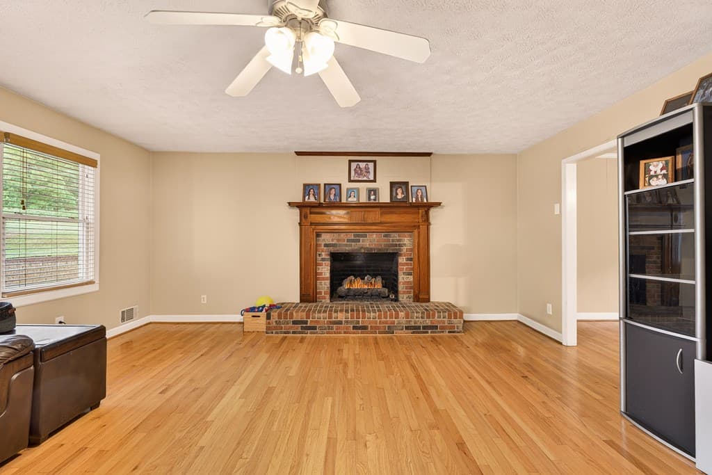 165 Porter Springs Road, Dahlonega GA 30533 - Photo
