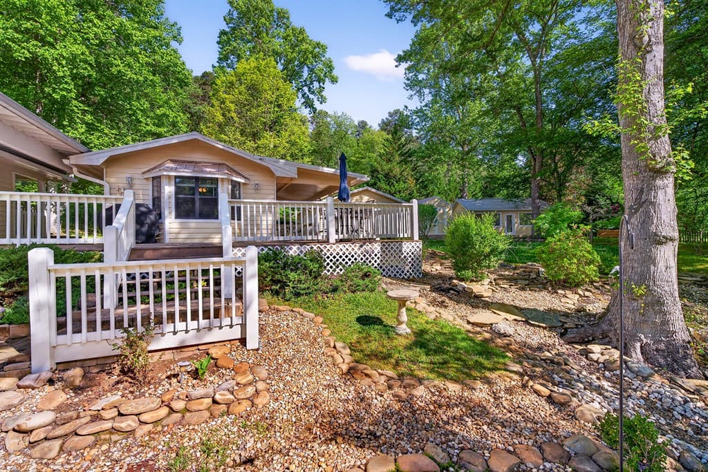 401 Mountain Rivers Road, Mineral Bluff GA 30559 - Photo