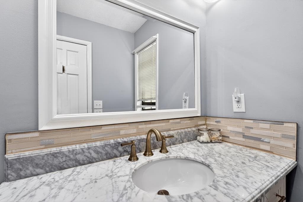 401 Mountain Rivers Road, Mineral Bluff GA 30559 - Photo