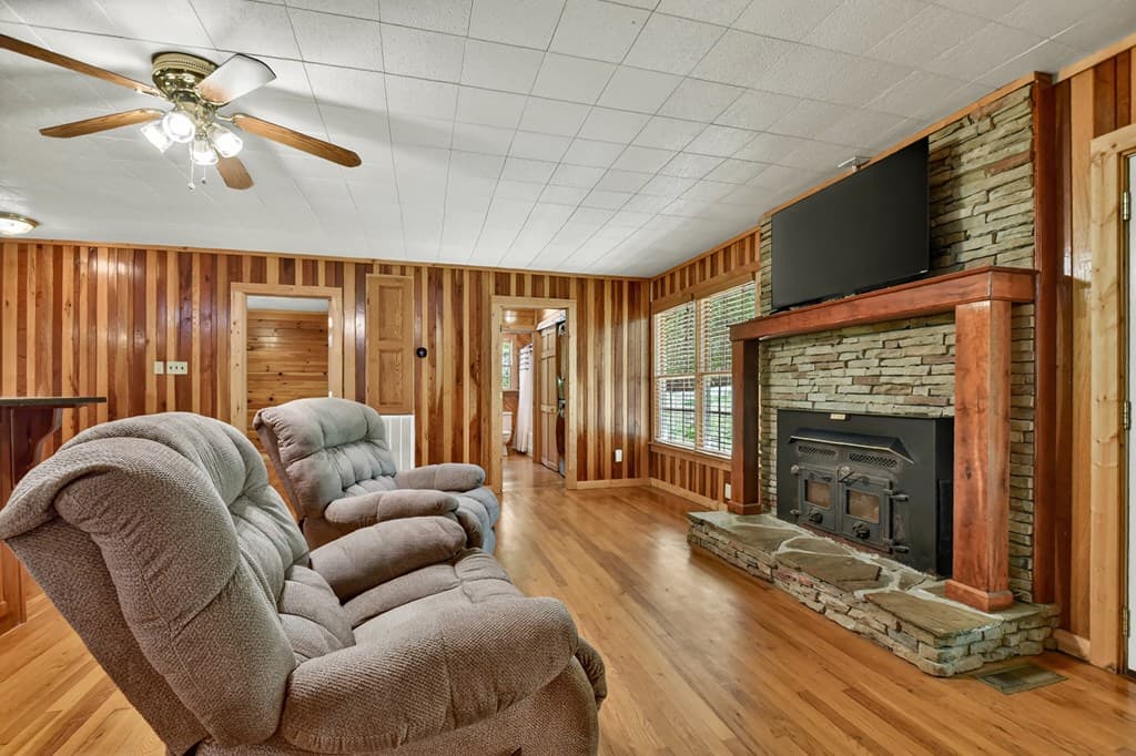 588 Padena Drive, Morganton GA 30560 - Photo