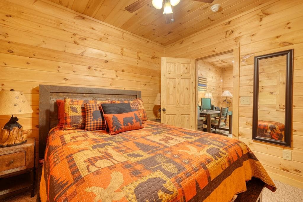215 The Woods Road, Mineral Bluff GA 30559 - Photo
