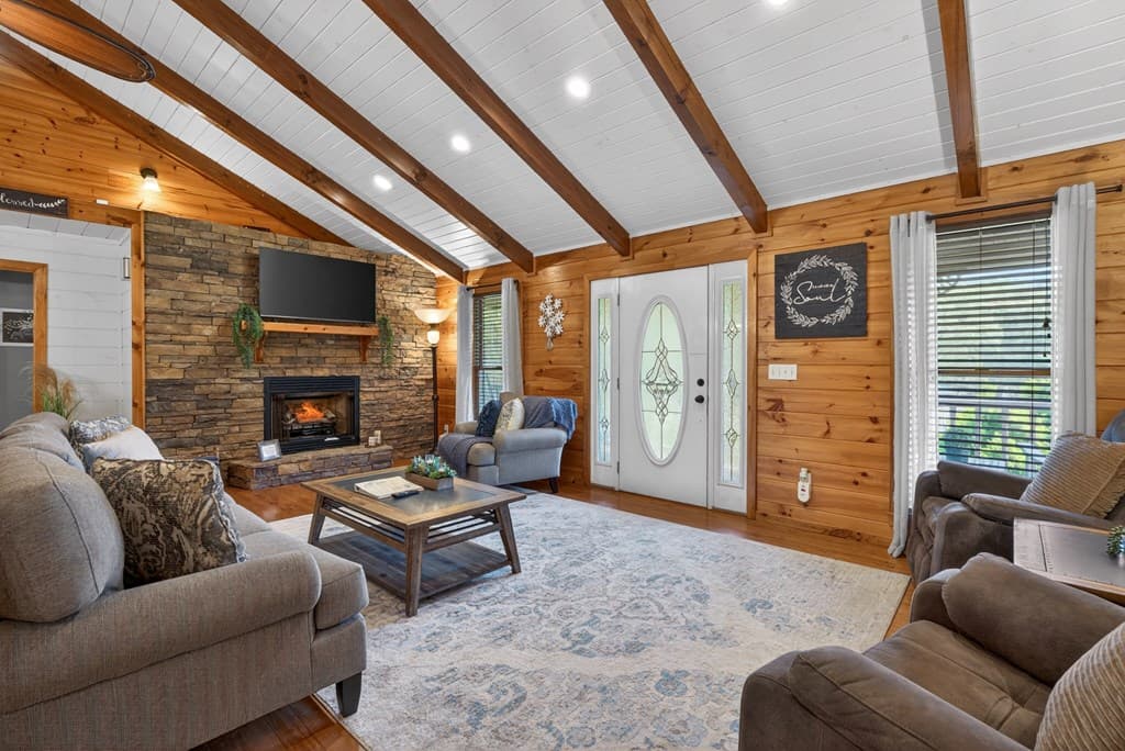 353 Sunrise Road, Blue Ridge GA 30513 - Photo