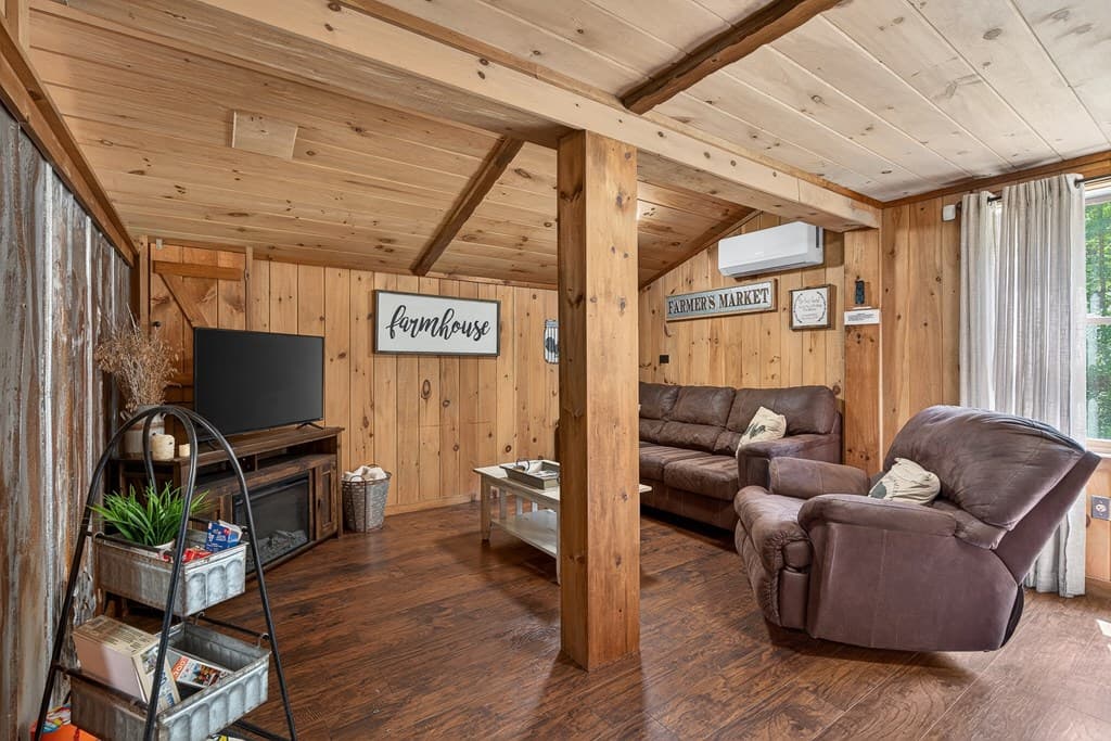353 Sunrise Road, Blue Ridge GA 30513 - Photo