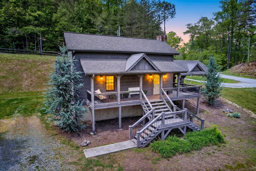 353 Sunrise Road, Blue Ridge GA 30513 - Photo