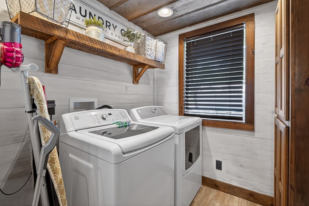 353 Sunrise Road, Blue Ridge GA 30513 - Photo