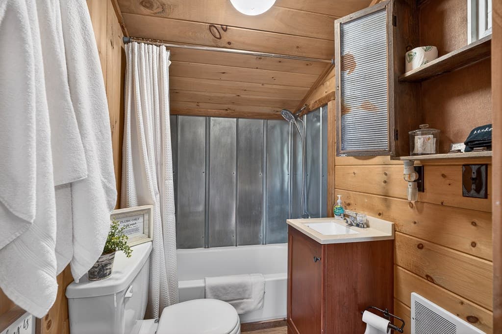 353 Sunrise Road, Blue Ridge GA 30513 - Photo