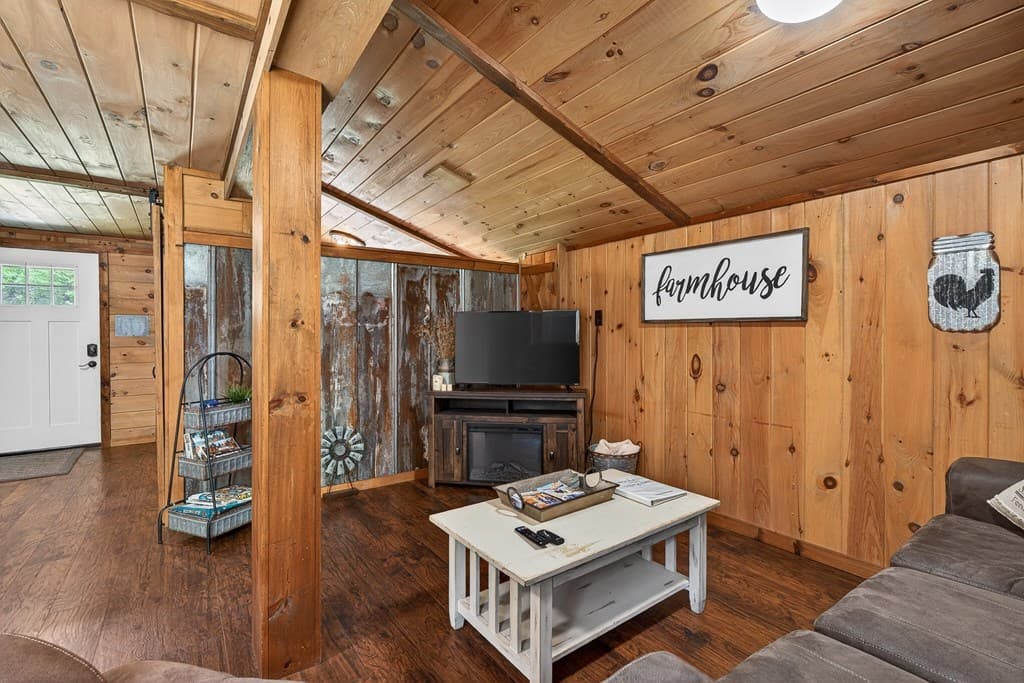 353 Sunrise Road, Blue Ridge GA 30513 - Photo