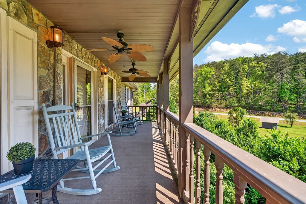 353 Sunrise Road, Blue Ridge GA 30513 - Photo